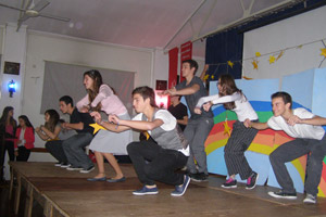 OBRA DE TEATRO PASCUAL - 6º AÑO ESCUELA SECUNDARIA OBRA DE TEATRO PASCUAL - 6º AÑO ESCUELA SECUNDARIA