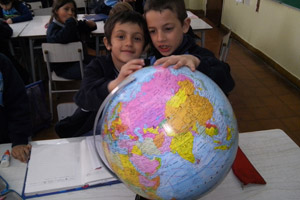 Primer año EP trabaja con el globo terráqueo Primer año EP trabaja con el globo terráqueo
