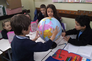 Primer año EP trabaja con el globo terráqueo Primer año EP trabaja con el globo terráqueo