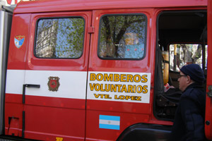 Jardín con los Bomberos Voluntarios de Vicente López Jardín con los Bomberos Voluntarios de Vicente López