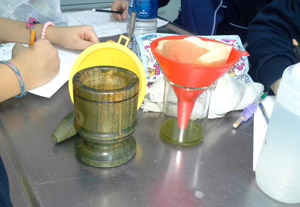 5º año EP trabajó en el Laboratorio de Ciencias 5º año EP trabajó en el Laboratorio de Ciencias