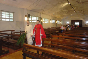 Domingo de Ramos en la Misa de Niños Domingo de Ramos en la Misa de Niños