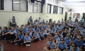 English School CINE 3D English School CINE 3D