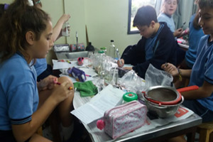 6º EP en el Laboratorio de Ciencias: mezclas y separación
6º EP en el Laboratorio de Ciencias: mezclas y separación