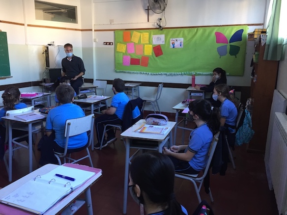 LA SEMIPRESENCIALIDAD